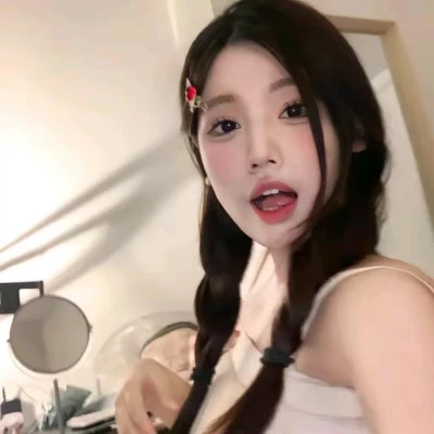 真人版好看头像女生