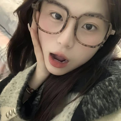真人版好看头像女生