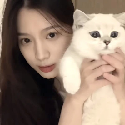 真人版好看头像女生