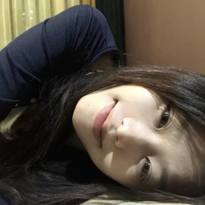 2025爆款头像真人女生