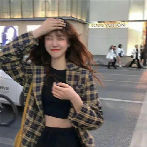 漂亮又可爱的头像女真人