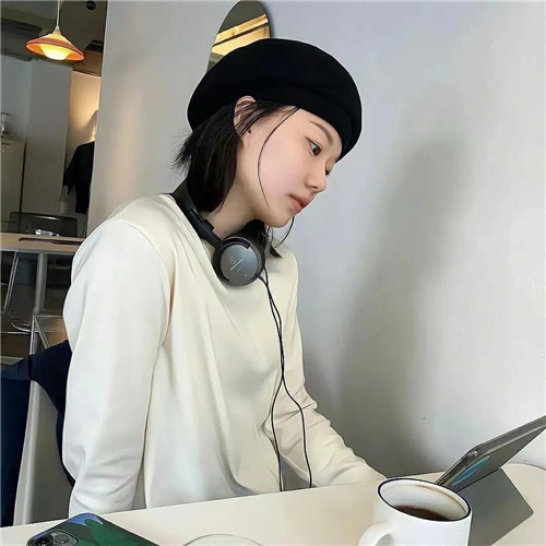 漂亮又可爱的头像女真人