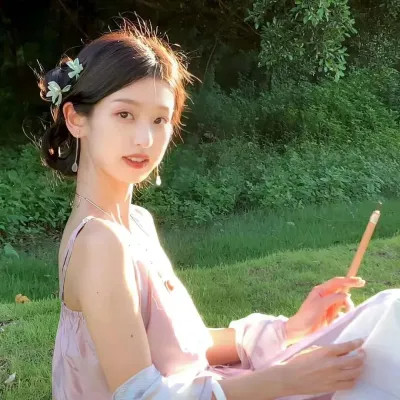 氛围感少女头像