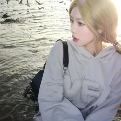 氛围感少女头像
