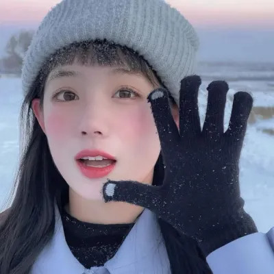 氛围感少女头像