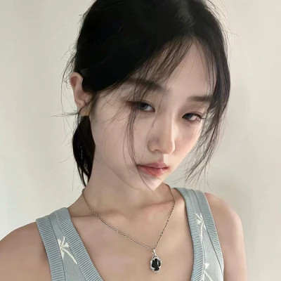 头像图片2025最火真人女