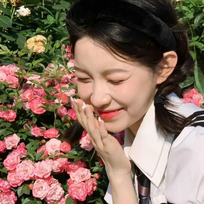 头像图片2025最火真人女