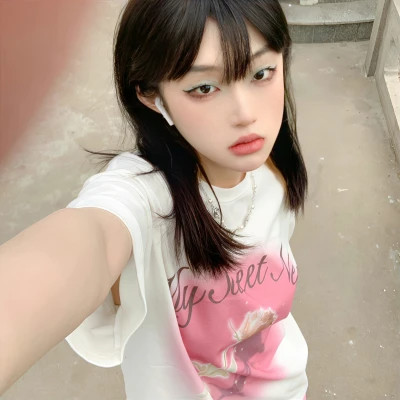 头像图片2025最火真人女