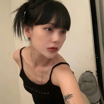 头像图片2025最火真人女