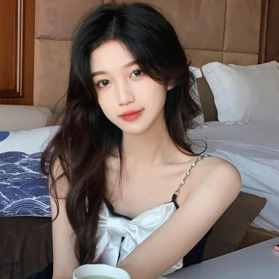 2025最火爆好看的女生微信头像图片