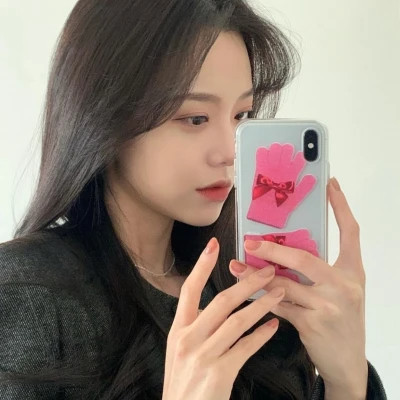 2025最火爆好看的女生微信头像图片