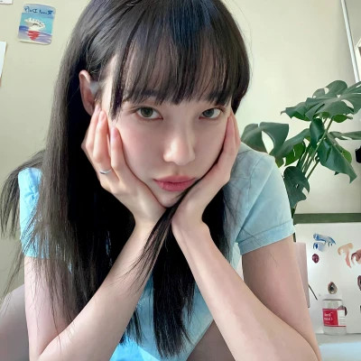 2025最火爆好看的女生微信头像图片