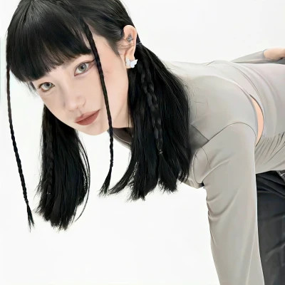 2025最火爆好看的女生微信头像图片