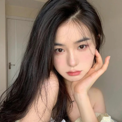 2025最火微信头像女潮流真人