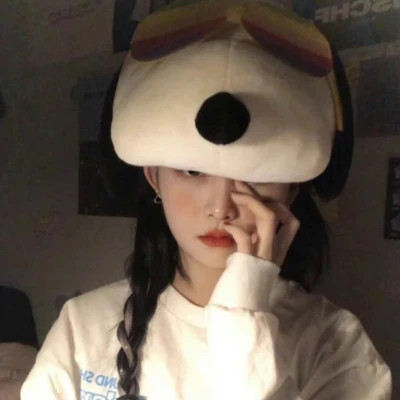 2025最火美女头像真人