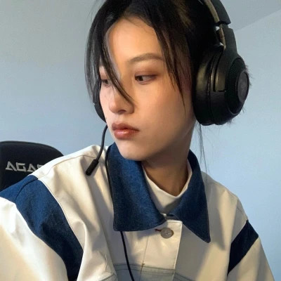 女生图片头像2025最火