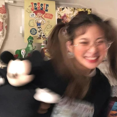 女生图片头像2025最火