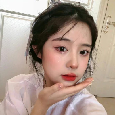 女生图片头像2025最火