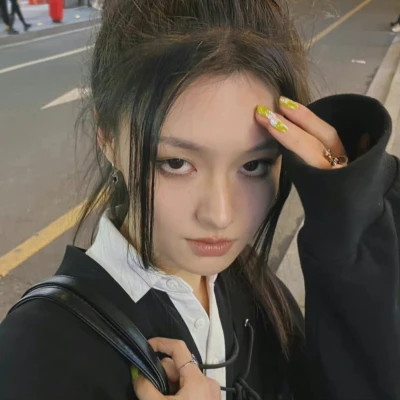 女生图片头像2025最火