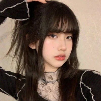 女生图片头像2025最火