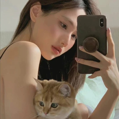 女生图片头像2025最火