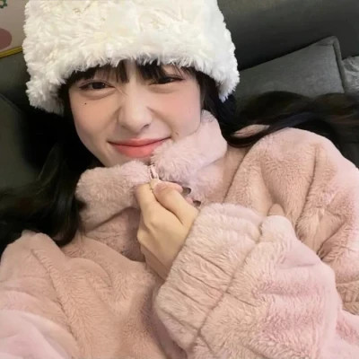 女生图片头像2025最火