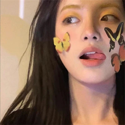 2025最火头像女生真人