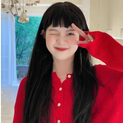 2025最火头像女生真人