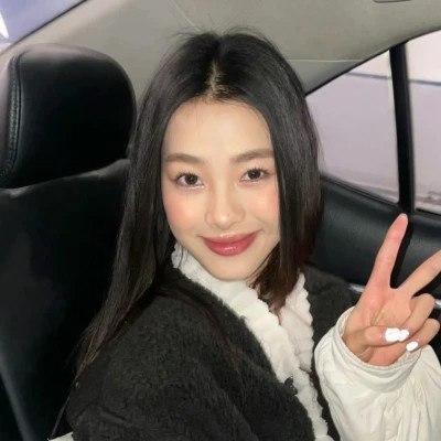 头像2025年的新头像女