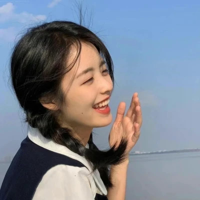 时尚新潮又好看女生头像2025最新版真人