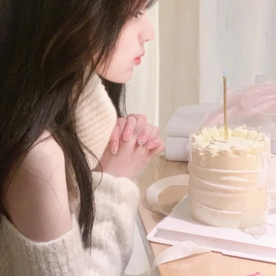 2025好看的头像图片女