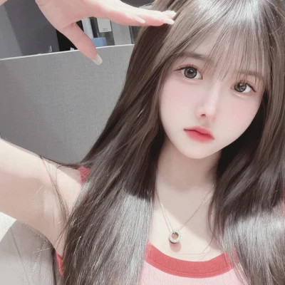 2025好看的头像图片女