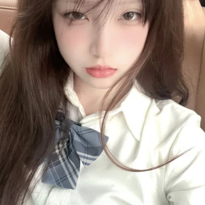 2025好看的头像图片女