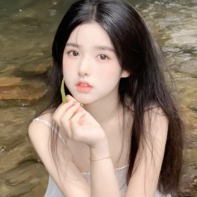 2025好看的头像图片女