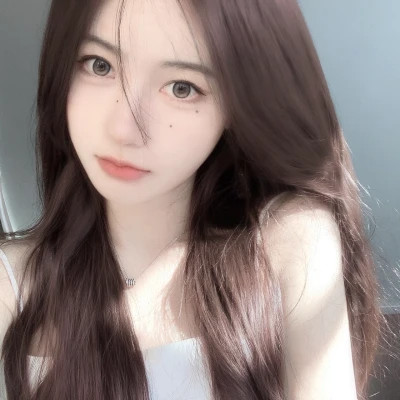 2025好看的头像图片女