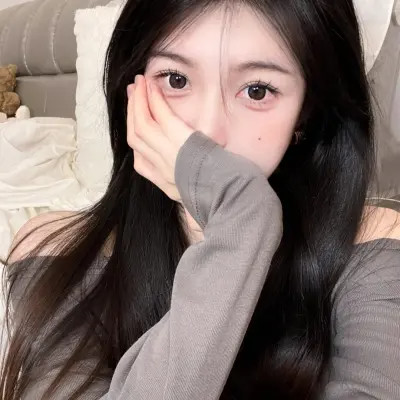 2025好看的女生qq头像