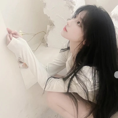 2025好看的女生qq头像