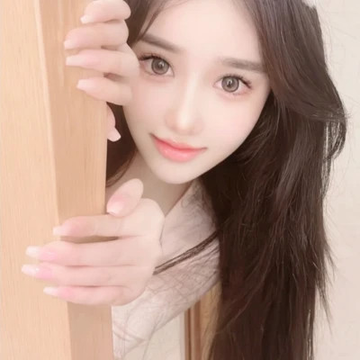 2025好看的女生qq头像