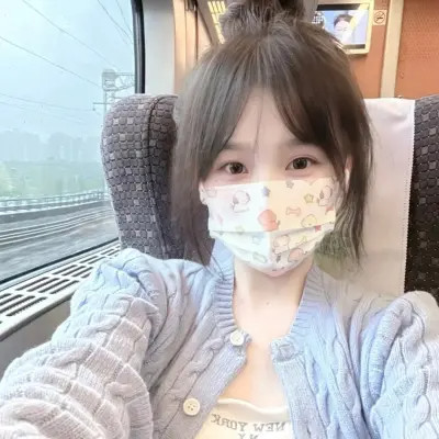 2025好看的女生qq头像