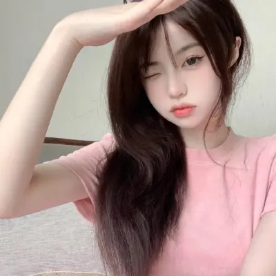 2025好看的女生qq头像