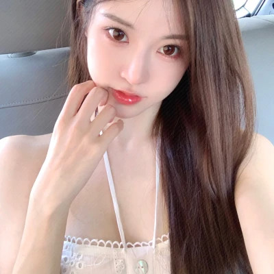 2025好看的女生qq头像