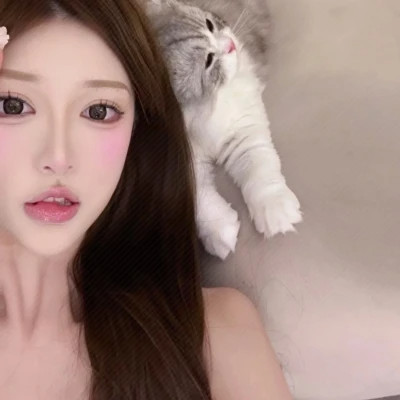 2025好看的女生qq头像
