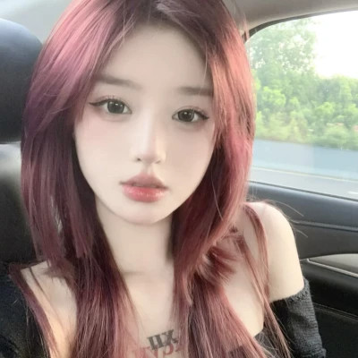 2025好看的女生qq头像