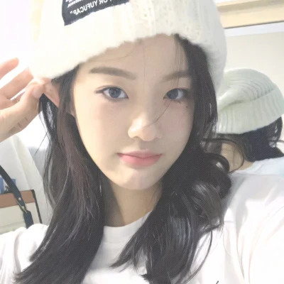 ins风真人高清女生头像