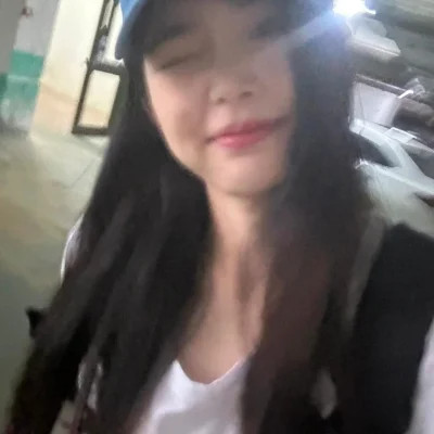 ins风真人高清女生头像