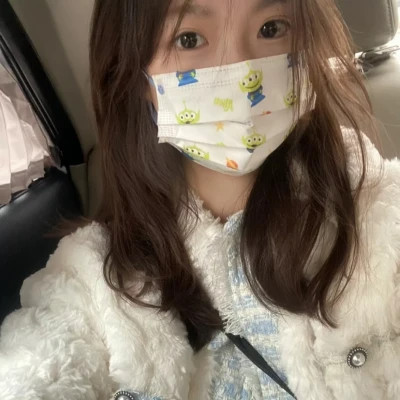 女生头像ins小众真人