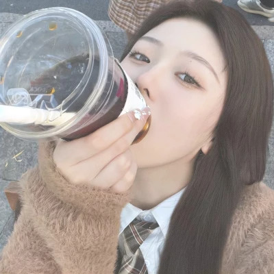 微信好看的ins头像女