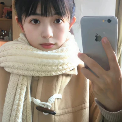 女孩的微信头像真人版