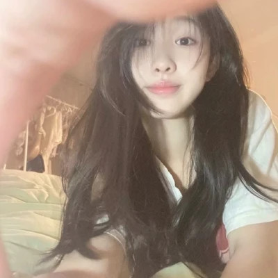 女生头像普通真人图片