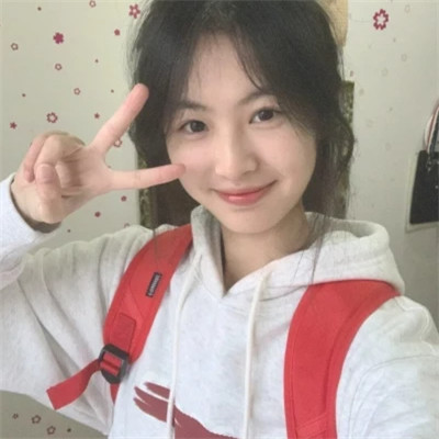 女生头像普通真人图片